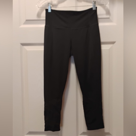 Bundle of (8) Athleta Leggings Size XS Cropped and Full Length - Picture 14 of 16